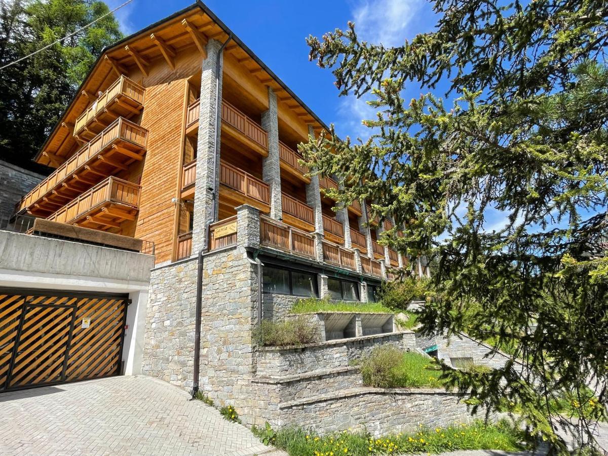סנטה קתרינה ואלפורבה Residence Regina Delle Alpi מראה חיצוני תמונה
