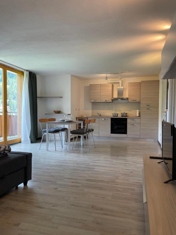 סנטה קתרינה ואלפורבה Residence Regina Delle Alpi מראה חיצוני תמונה